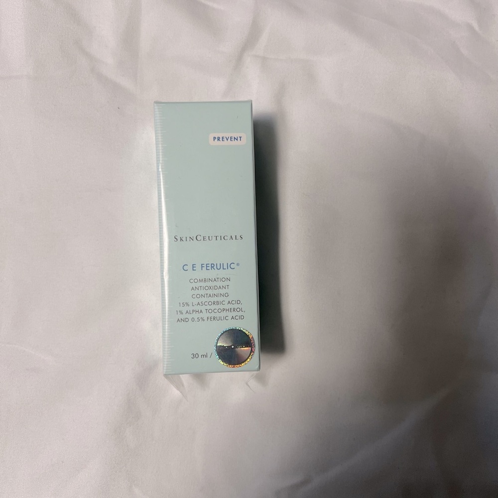 C E Ferulic® with 15% L-Ascorbic Acid
Vitamin C Serum